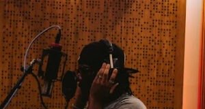 EMMVR – Todos Dias (feat. SENSEII) EMMVR – Todos Dias (feat. SENSEII)