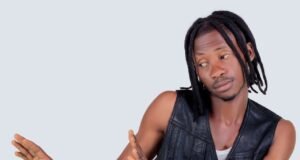 Lirio Lopes – Você Não é conosco Lirio Lopes – Você Não é conosco