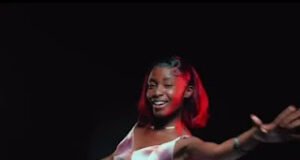 Sílvia Cecília – Adrenalina Sílvia Cecília - Adrenalina